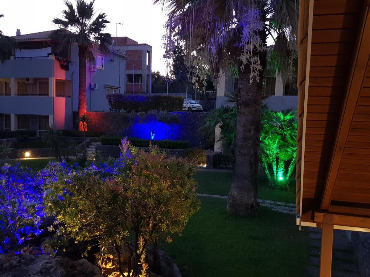 Asteraki Aparthotel Γουβιά Εξωτερικό φωτογραφία
