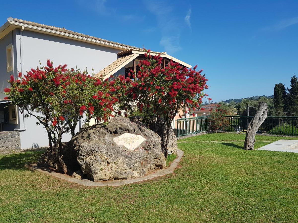 Asteraki Aparthotel Γουβιά Εξωτερικό φωτογραφία