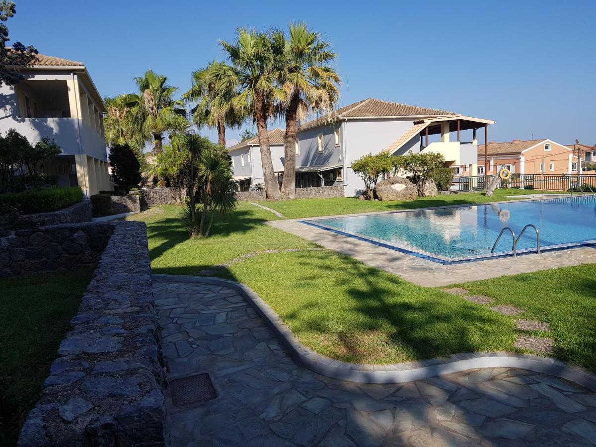 Asteraki Aparthotel Γουβιά Εξωτερικό φωτογραφία