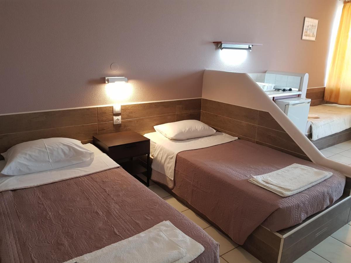 Asteraki Aparthotel Γουβιά Εξωτερικό φωτογραφία