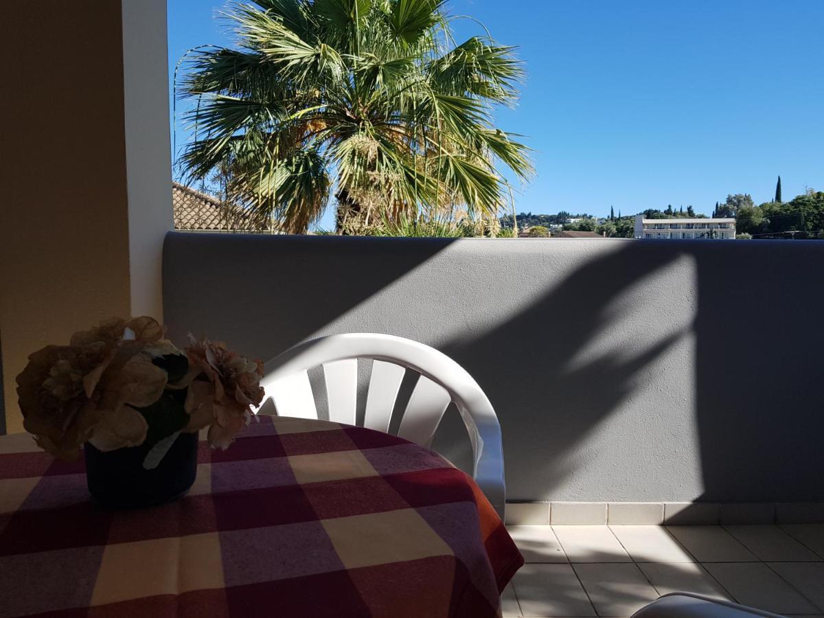 Asteraki Aparthotel Γουβιά Εξωτερικό φωτογραφία