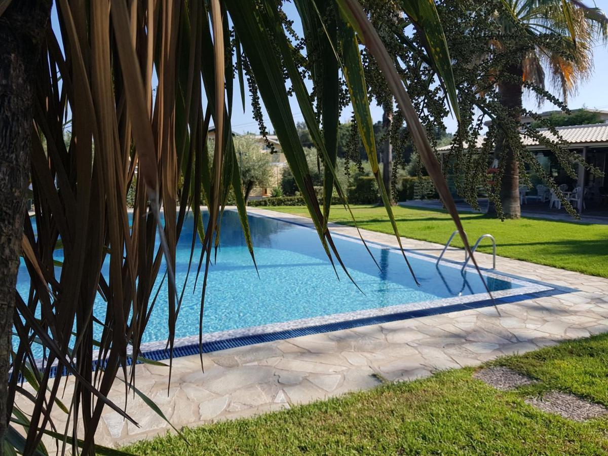 Asteraki Aparthotel Γουβιά Εξωτερικό φωτογραφία