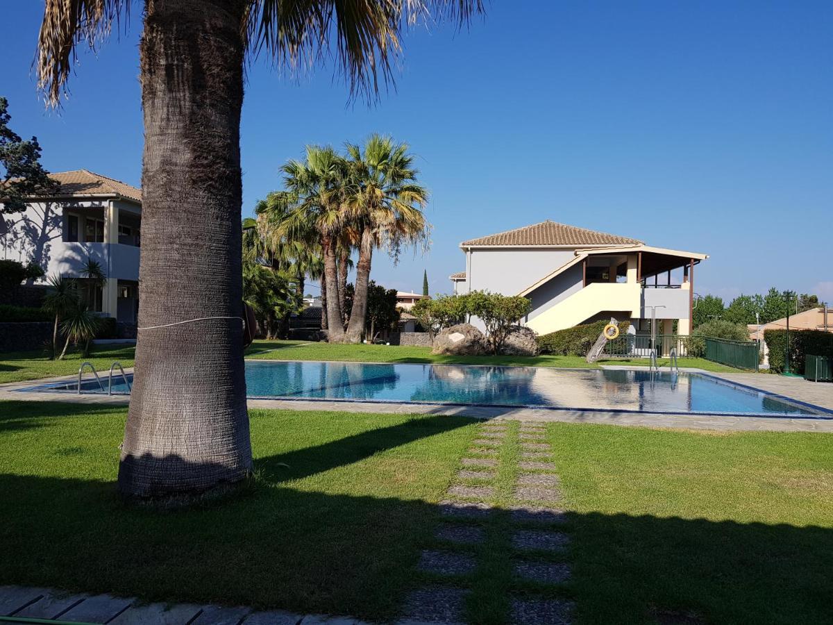 Asteraki Aparthotel Γουβιά Εξωτερικό φωτογραφία